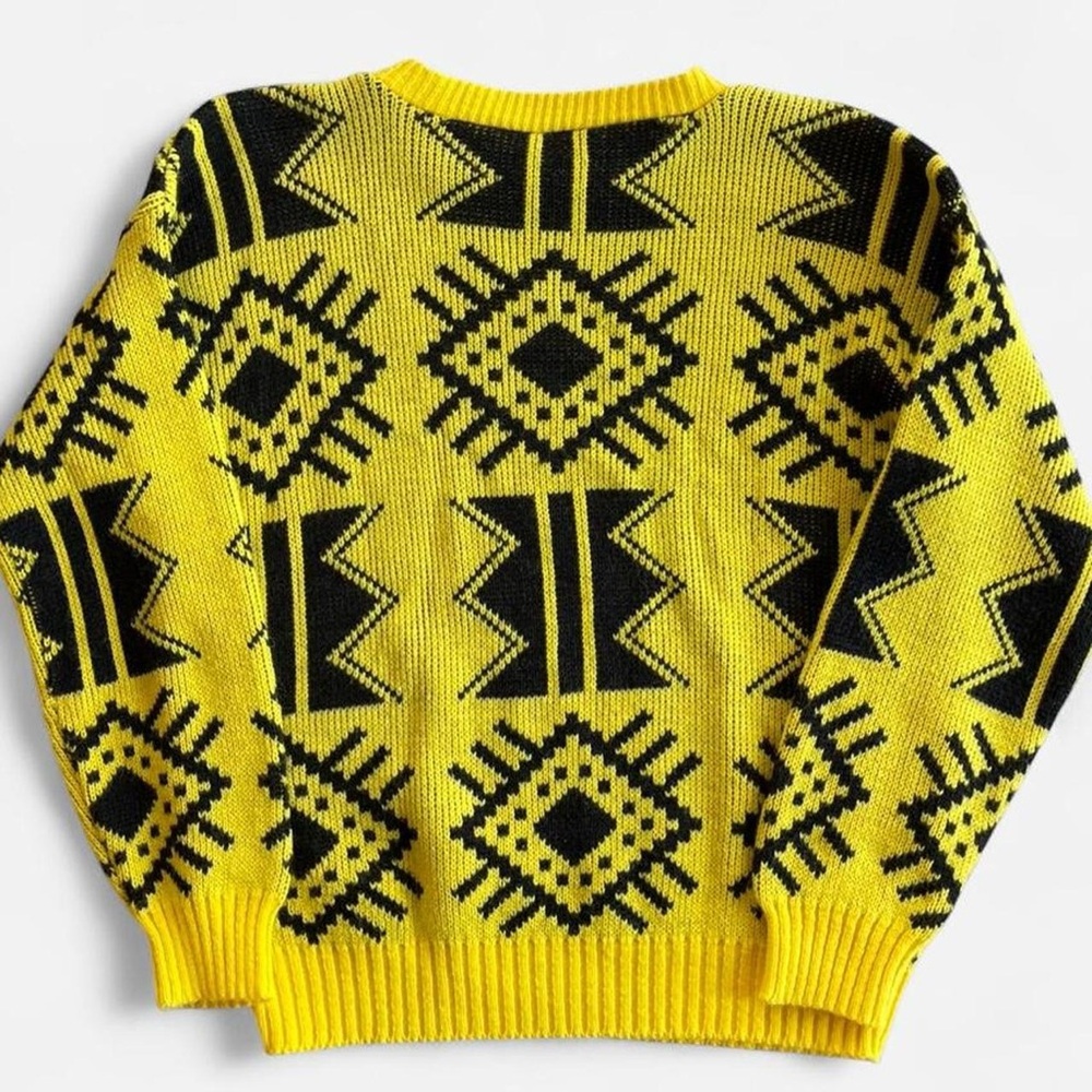 Vintage Retro Yellow and Black Geometric Aztec Funky Design Pullover Sweater - Picture 5 of 6